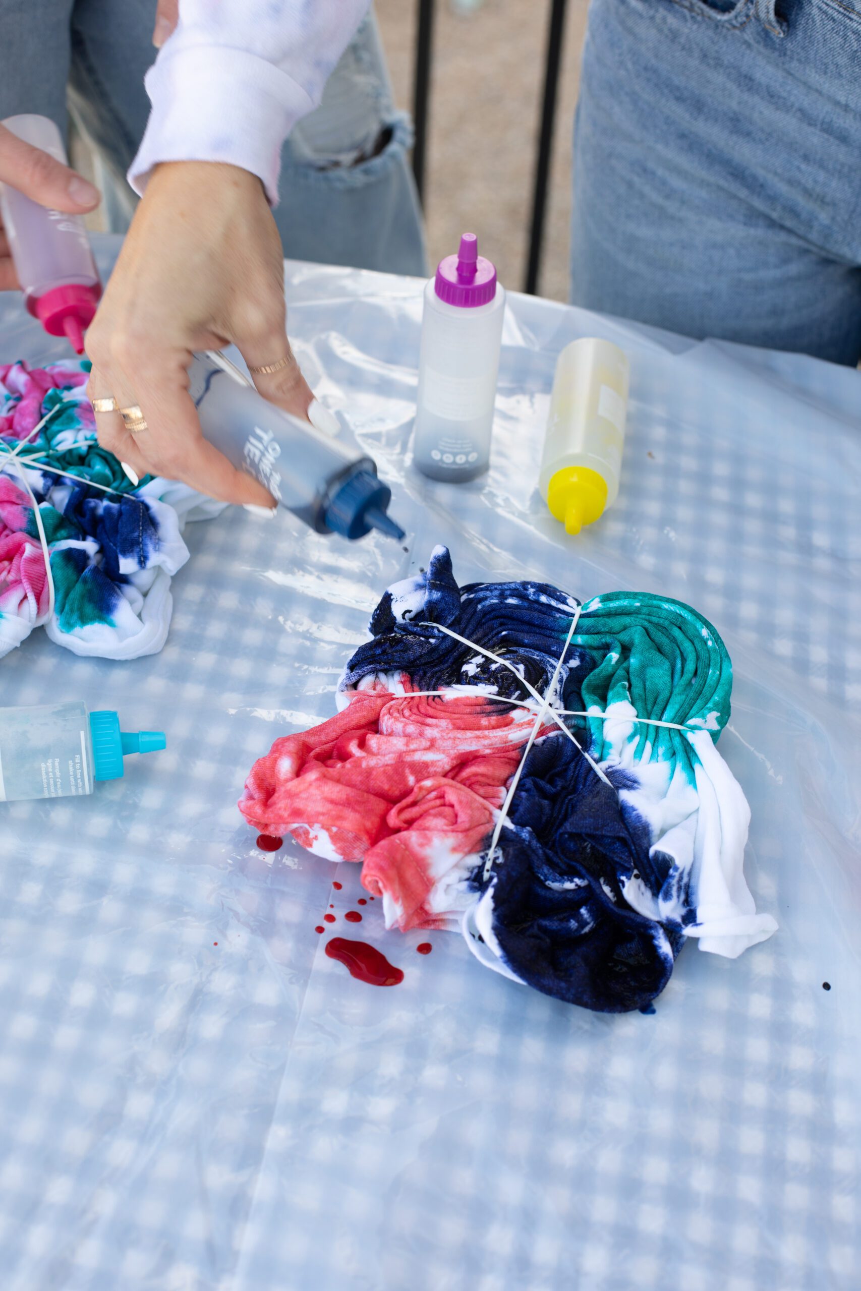 How to Tie Dye spiral pattern