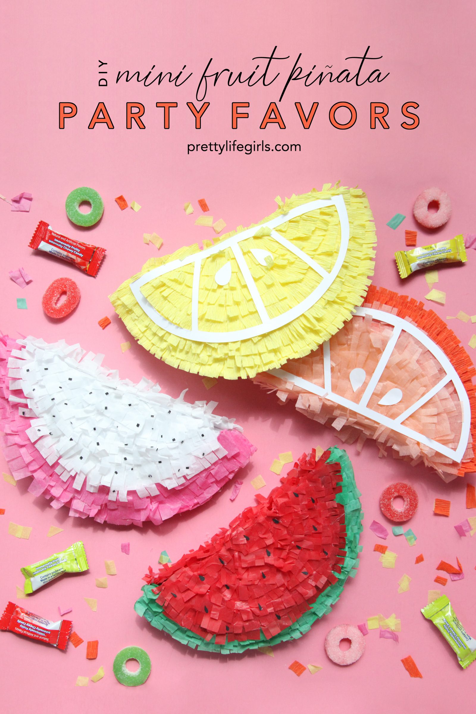 How to Make Mini Piñatas for Party Favors (VIDEO) + a tutorial featured by Top US Craft Blog + The Pretty Life Girls