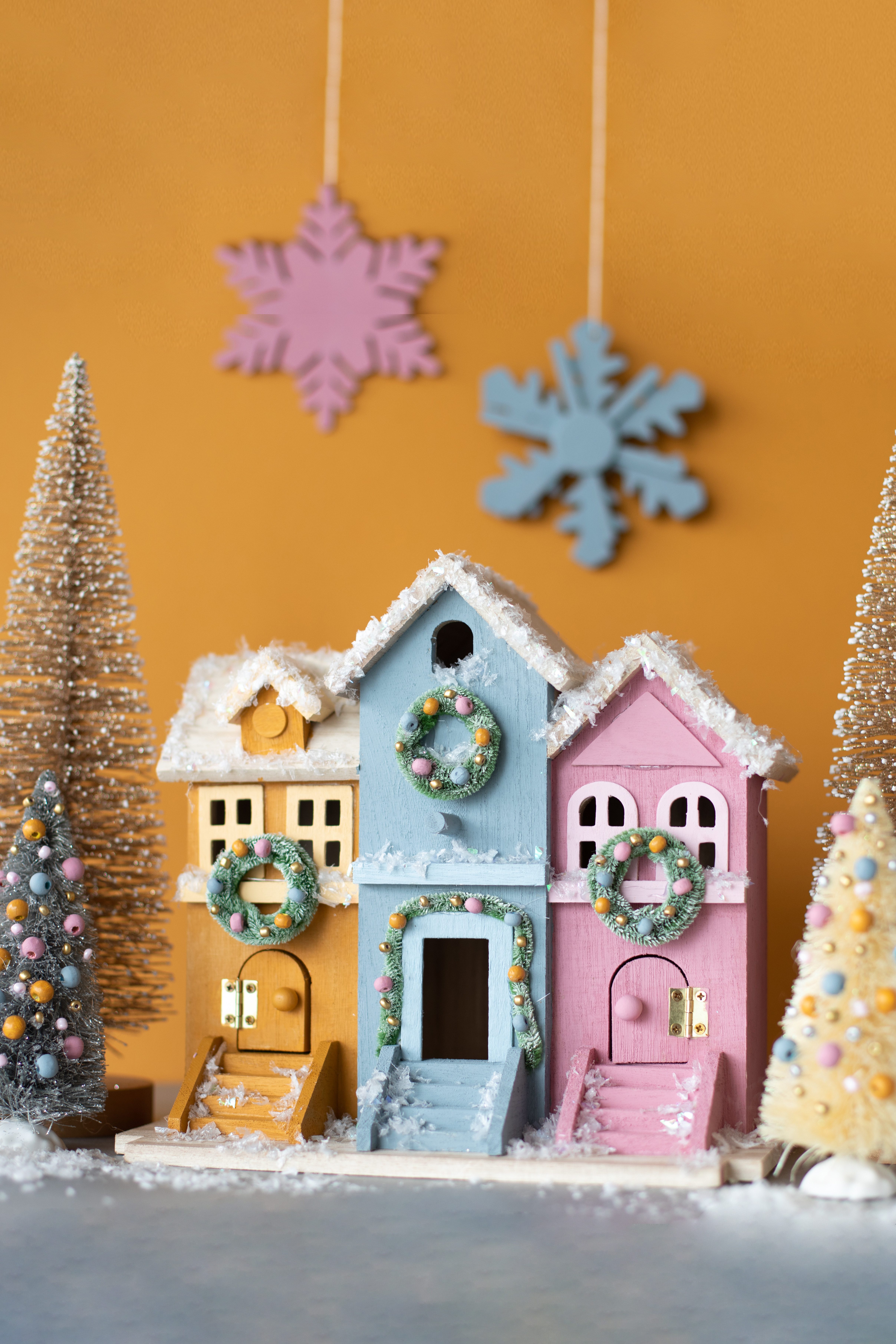 Holiday Brownstone: How to Make Your Own DIY Christmas Village + a tutorial featured by Top US Craft Blog + The Pretty Life Girls