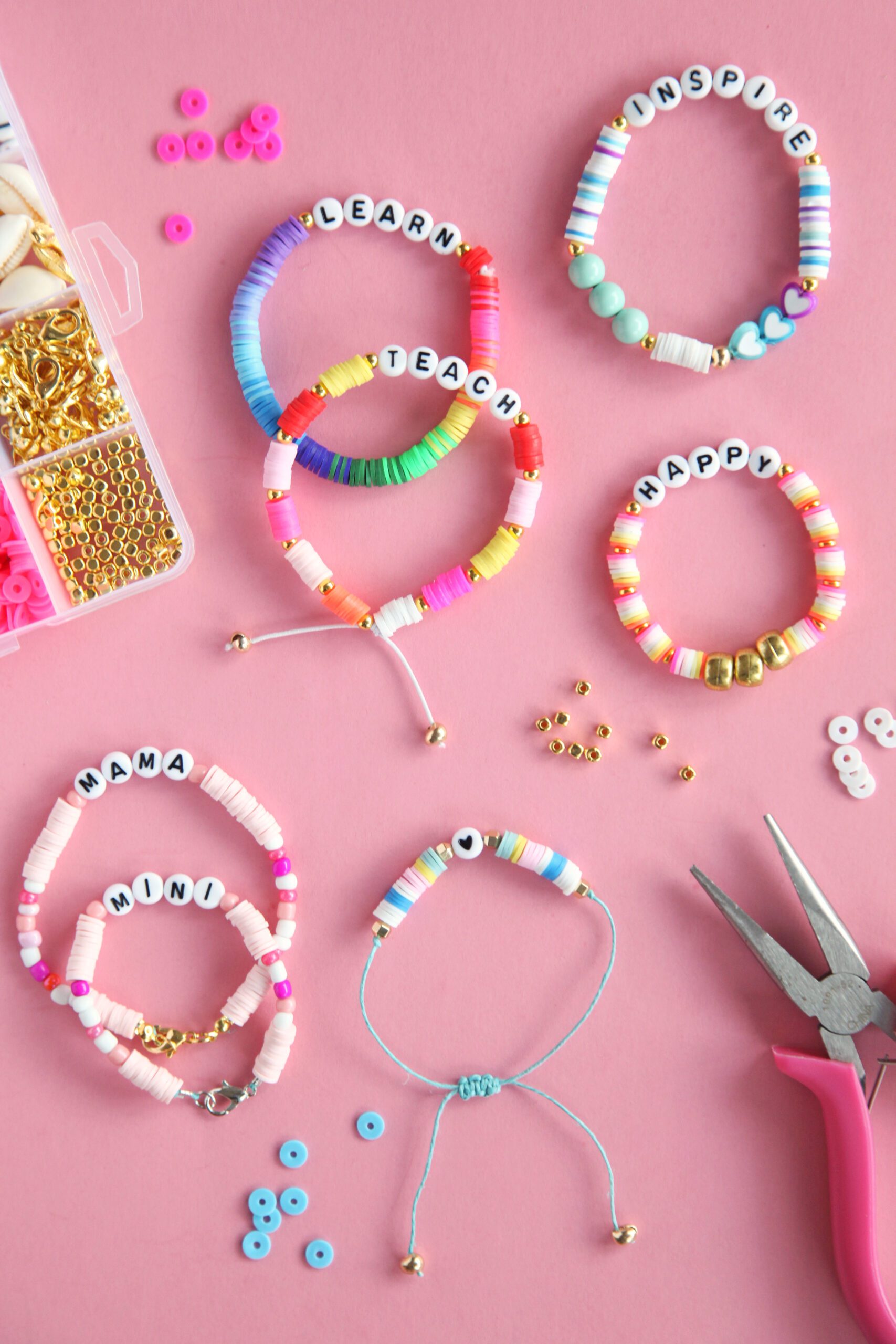 How-to-finish-a-bead-bracelet-6-easy-ways