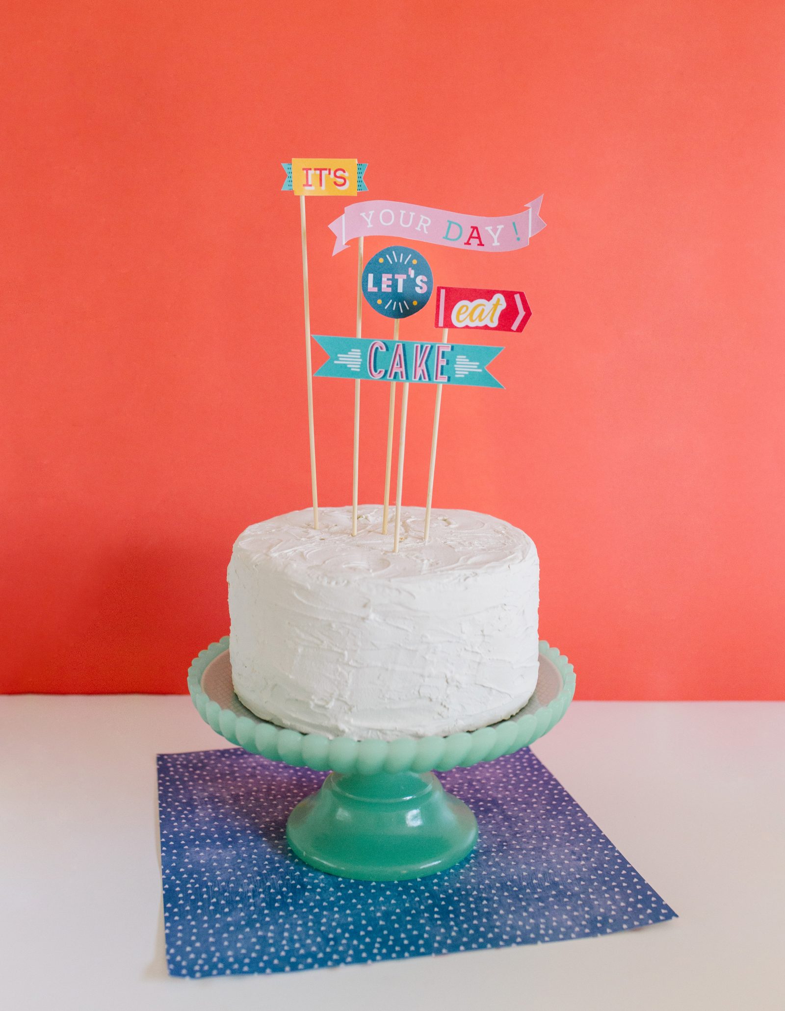 Printable Cake Topper for Birthdays and other Celebrations + a tutorial featured by Top US Craft Blog + The Pretty Life Girls